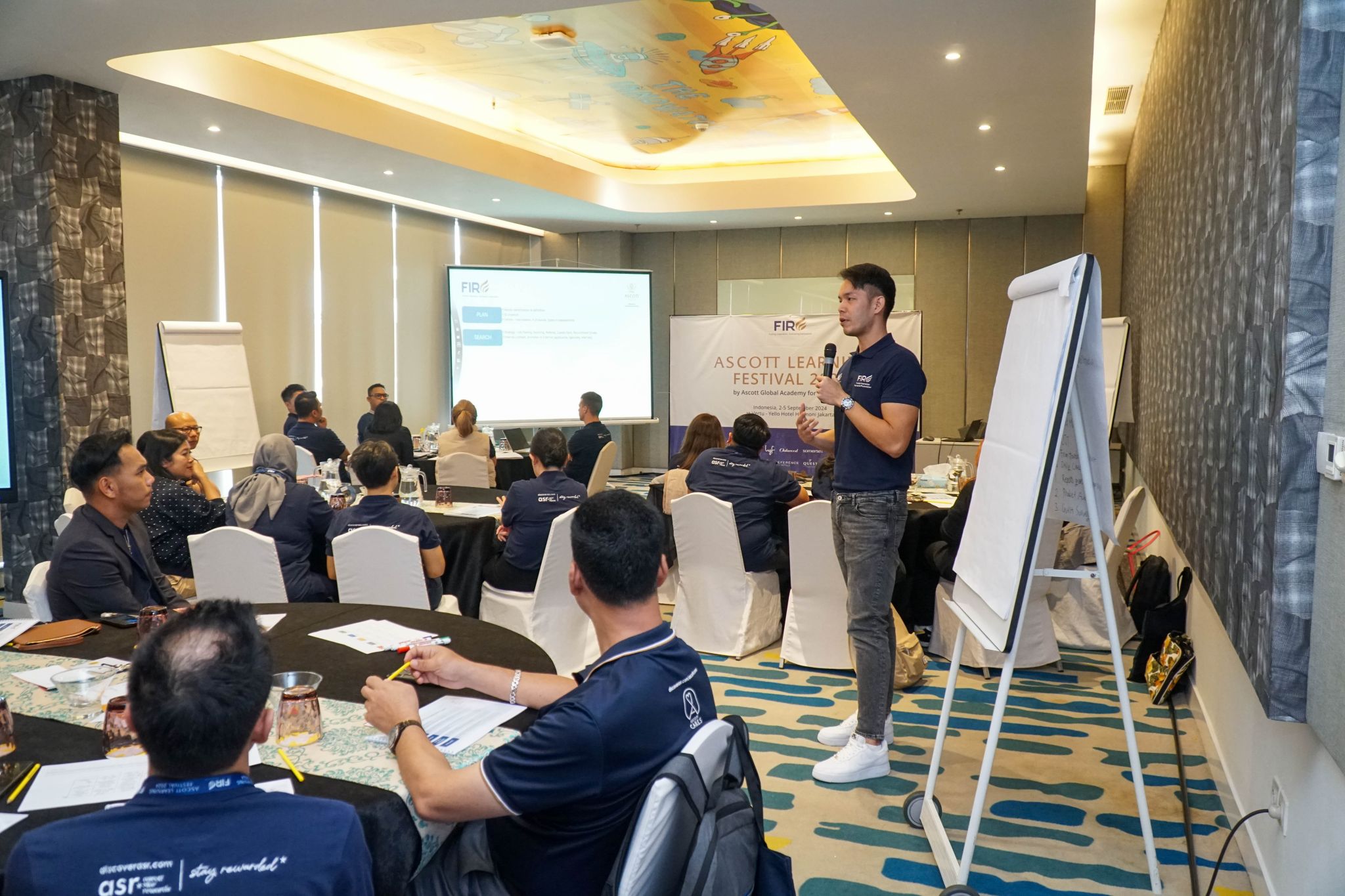 Connecting Ascott associates from across places and cultures, out-of-classroom initiatives such as the Ascott Global Exchange Programme and Ascott Learning Festivals provide in-person opportunities for associates from different regions to engage in cross-culture discussions and gain insights into best practices from expert trainers.