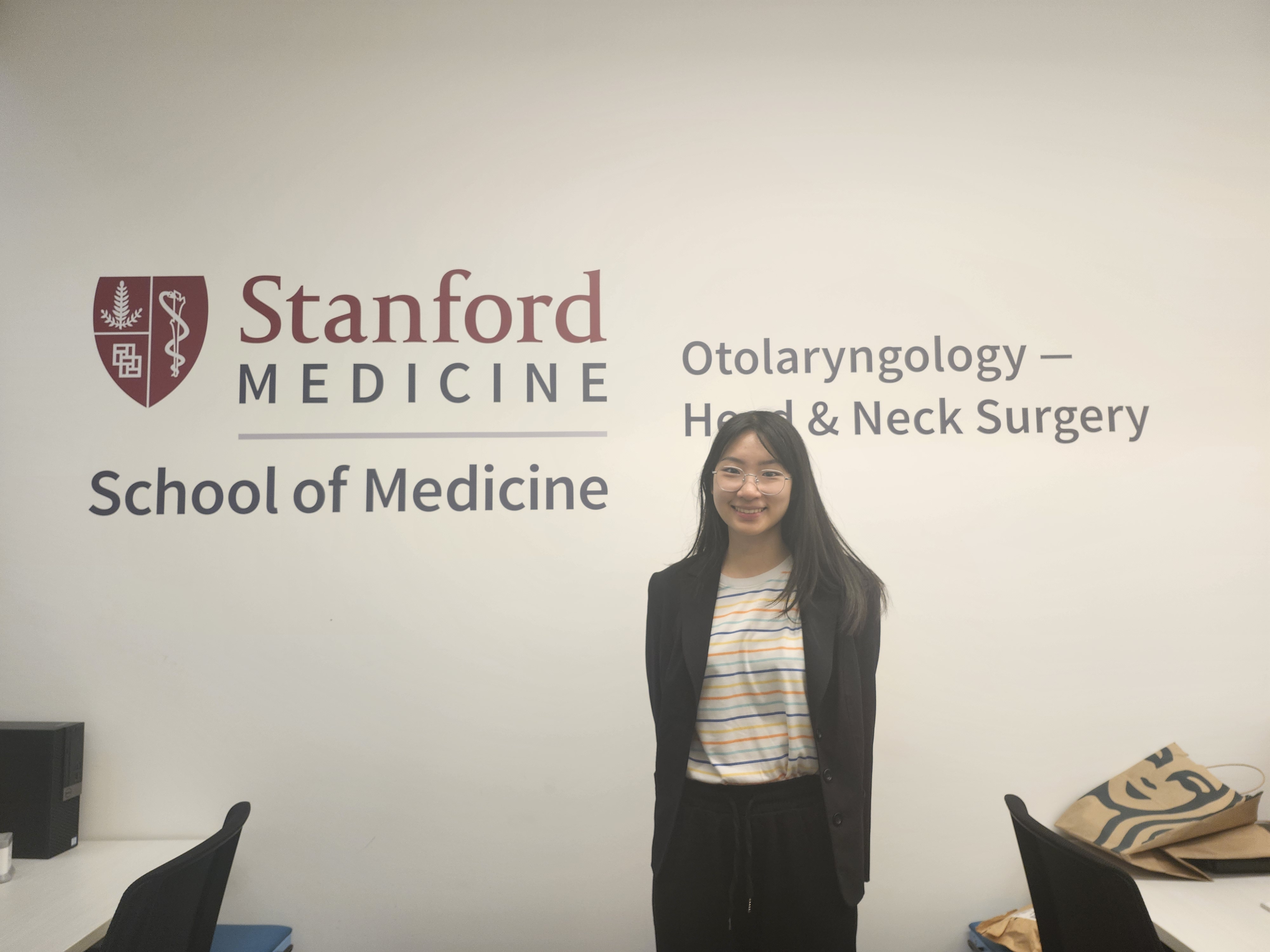 Biomedical Engineering student Jarinyagon CHANTAWANNAKUL gains hands-on research experience during her summer internship at Stanford University